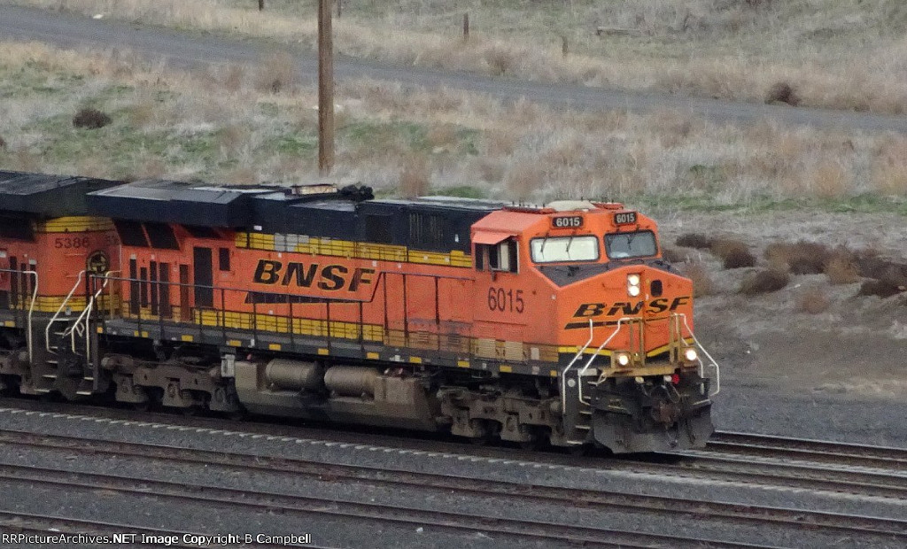 BNSF 6015